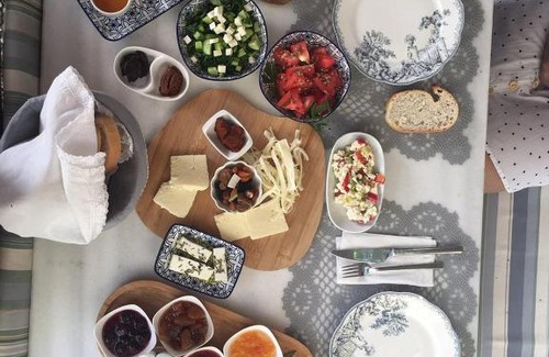 Ayvalik House | Cunda Adali Pansiyon