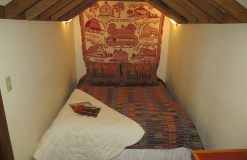 Mason City Bed & Breakfast | Cupola Inn Bed & Breakfast