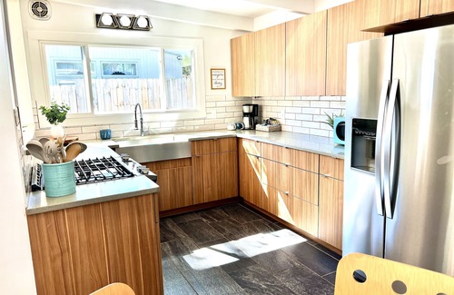 Roosevelt Park House | Curious Corner- Crisp Air, Fire Pits, and the Perfect Fall Getaway!