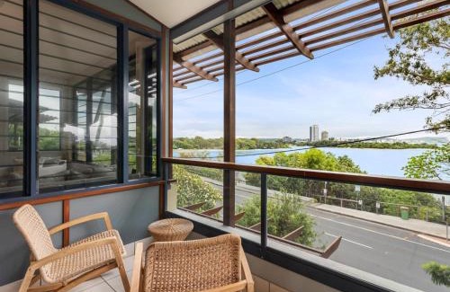 Currumbin House | Currumbin Beachfront Haven
