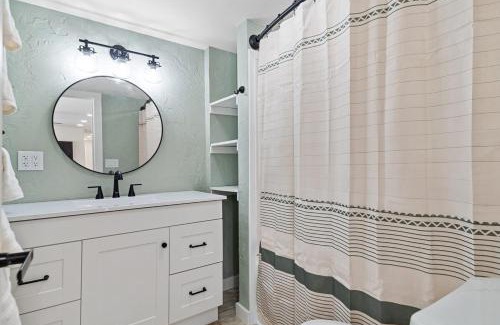 Custer House | Custer Gem