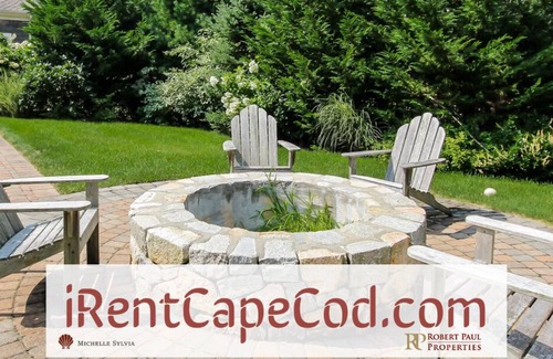 Cotuit House | Custom Crafted Blend Of The Historical And The Contemporary JULY 14 OPEN