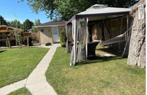 Mississauga Valleys Apartment | Cute 1-Bedroom apartment in heart of Mississauga