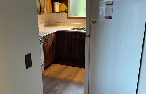 Bobcaygeon House | Cute 3 bedroom cottage on Grand Island in beautiful Balsam LakenSandy beach