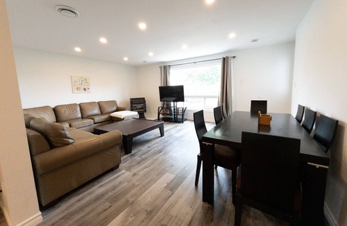Marmora House | Cute 3BR 2bath, BBQ, AC, Patio, kitchen, firepit