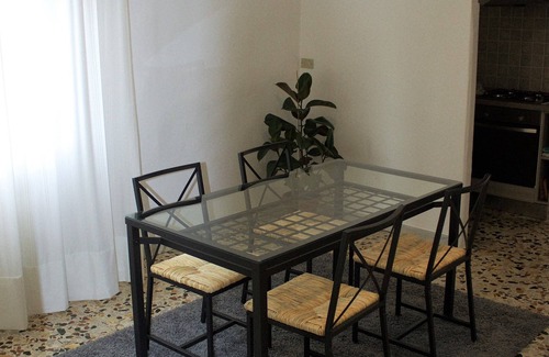 Florence Apartment | Cute and bright apartment in a private courtyard and quiet