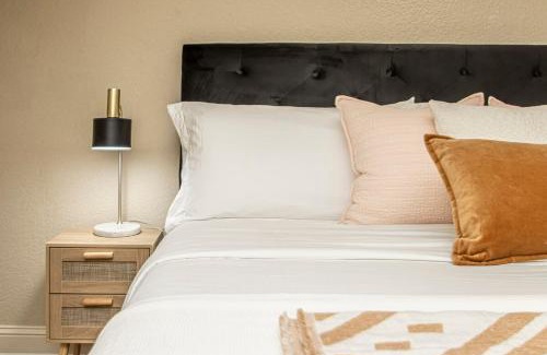 Mid America Apartment | Cute and Cozy 2 Bedroom Condo Great for a couple or small family