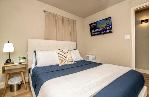 Mid America Apartment | Cute and Cozy 2 Bedroom Condo Great for a couple or small family