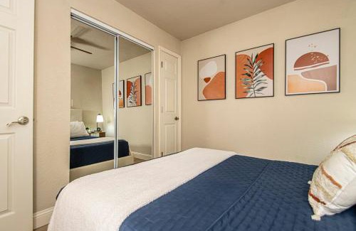 Mid America Apartment | Cute and Cozy 2 Bedroom Condo Great for a couple or small family