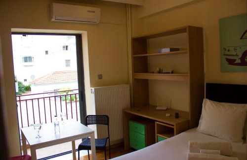 Larissa Apartment | Cute Apartment in the center of the city
