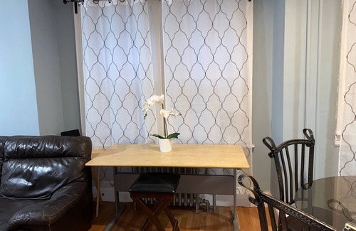 East Flushing Apartment | Cute apartment in the heart of Flushing.