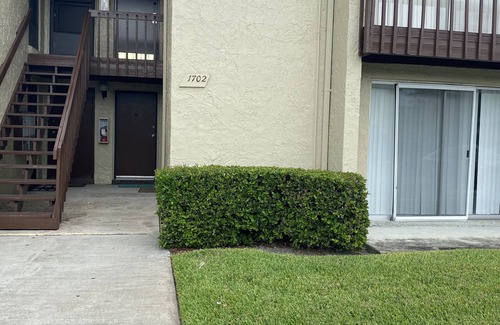 Largo Condo | Cute coastal 1 bedroom - 1st floor unit