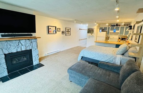 Alyeska Apartment | Cute Condo at Base of Mt Alyeska Prime Location