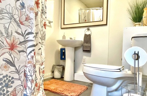 Ellerslie Cottage | Cute Cottage at Mavi Ev