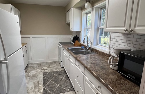 Sault Ste. Marie House | Cute cozy home with in walking distance of the university