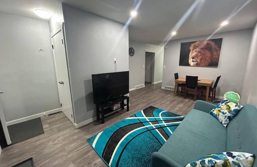Highland Park House | Cute Highland Park Entire Unit A