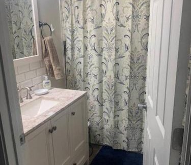 Saginaw House | Cute house in quiet neighborhood