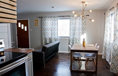 West Lafayette Cottage | ‼️Cute Modern Cottage 3 min from Purdue Campus! ‼️