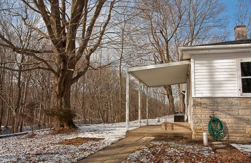 West Lafayette Cottage | ‼️Cute Modern Cottage 3 min from Purdue Campus! ‼️