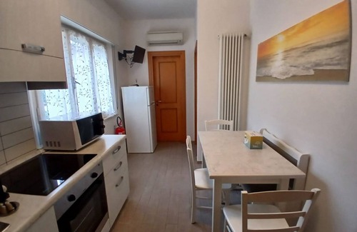 Cervia Apartment | CV008 - Cervia, renovated three-room apartment on the seafront