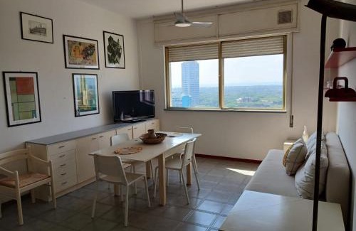 Milano Marittima Apartment | CV011 - Milano Marittima, trilocale fronte mare con vista esclusiva