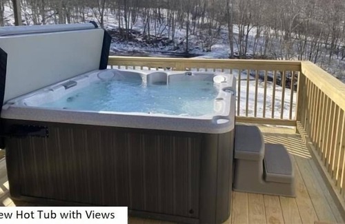 Dryfork House | CV390- Gorgeous Panoramic Views! Firepit, Hot Tub! A/C!