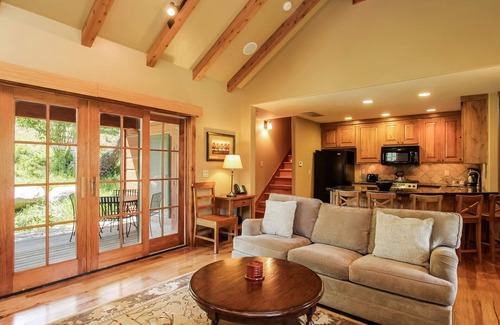 Tamarack Resort House | CW 87 - Tamarack Resort - Private hot tub - Ski in ski out - Views