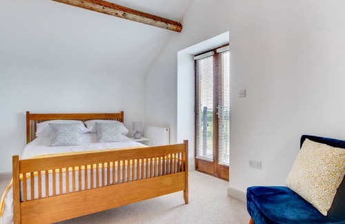 Malltraeth House | Cwt y Bugail in the beautiful Pentraeth