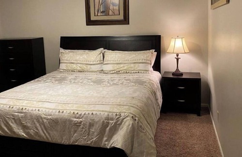 Nevada House | CY Events or Business Ranch Home on Lake