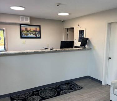 National Hills Hotel | Cyber Inn