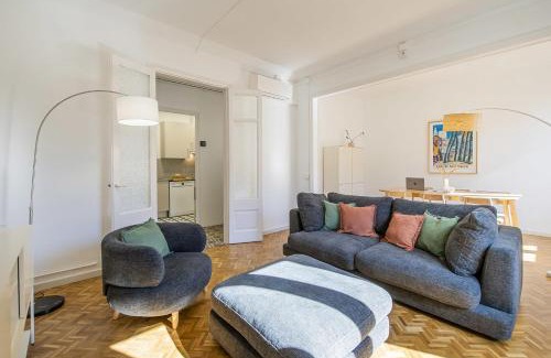 Eixample Apartment | Cycle haven apt in Girona center