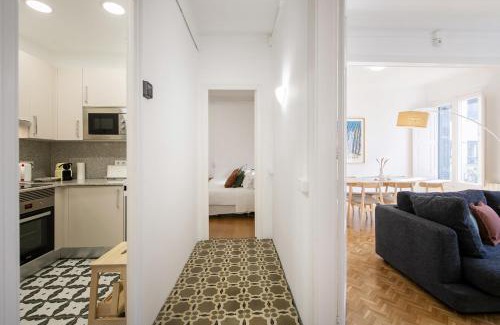Eixample Apartment | Cycle haven apt in Girona center