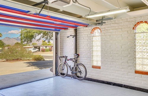 Tucson House | Cyclists' Haven: Southwestern-Style Home in Tucson