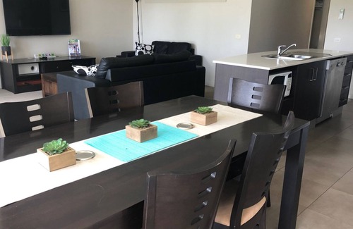 Mulwala Apartment | Cypress 39 A located close to clubs overlooking the lake.