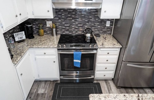 Cypress House | CYPRESS CHARM: 3-BEDROOM TOWNHOME w/GARAGE, PRIVATE PATIO & COMMUNITY POOLS p33