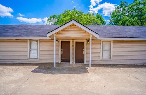 West Monroe Hotel | Cypress Inn Motel By OYO West Monroe I-20