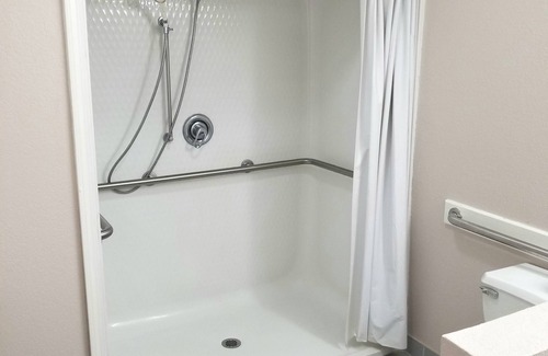 New Roads Hotel | Cypress Inn