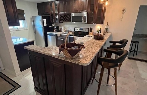 Cypress Lake Condo | Cypress Lake Manor - 2 Bed 2 Bath Condo