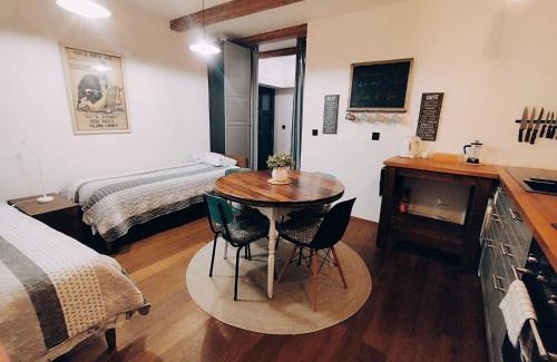 Stara Boleslav House | Onefourfour Apartment