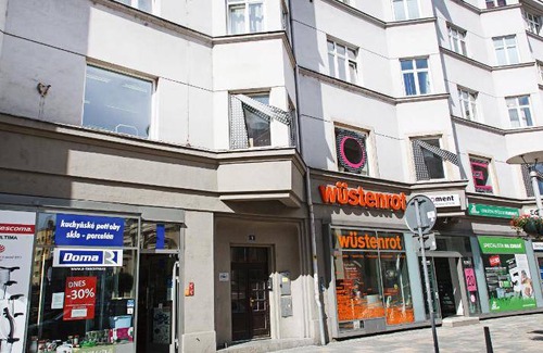 Ostrava City Centre Apartment | 160 m² Apartment ∙ 3 bedrooms ∙ 8 guests