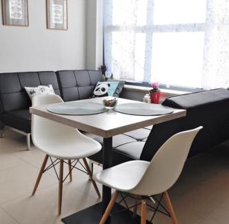 Lwowek Slaski Apartment | Czarna Wieża