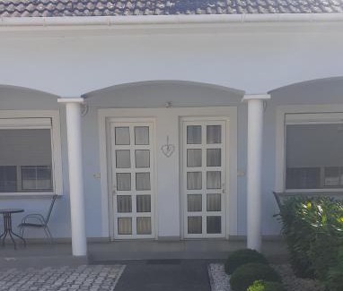 Mosonmagyarovar House | Czinger Vendégszobák