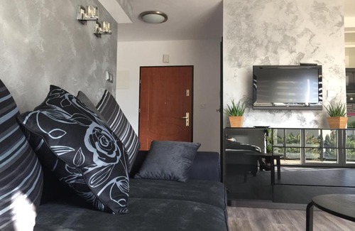 Tychy Apartment | Cztery Pory Roku