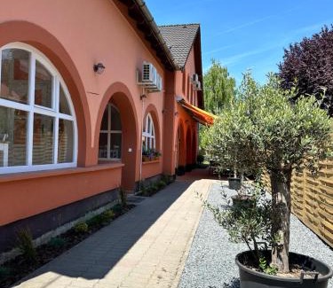 Balatonkenese Bed & Breakfast | Délceg Réce Minihotel