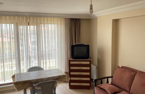 Gelibolu Apartment | Döner Kavşak Mevkii 1+1 Denize Yakın