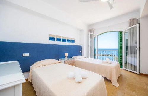 Cala Bona Apartment | Dúplex Voramar MHM Seafront