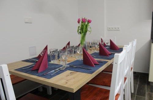 Lodherov Apartment | Dřevěný anděl