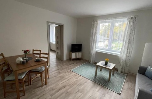 Most Apartment | Dům nad jezerem - apartmán II.