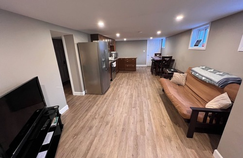 Bridgenorth Apartment | D&B’s Cozy 2 Bedroom Basement Apartment with a 5 minute walk to Chemong Lake