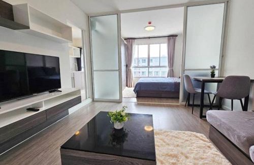 Chiang Mai Apartment | D Condo Ping: Amazing swimming pool, Central Festival Chiang Mai